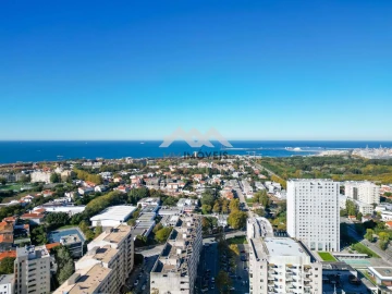 Apartamento T5 para Venda em Aldoar, Foz do Douro e Nevogilde