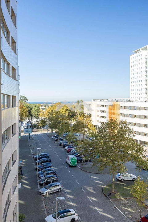 Apartamento T5 para Venda em Aldoar, Foz do Douro e Nevogilde