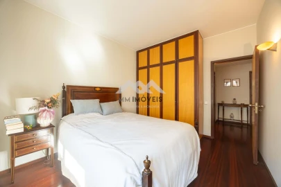 Apartamento T5 para Venda em Aldoar, Foz do Douro e Nevogilde