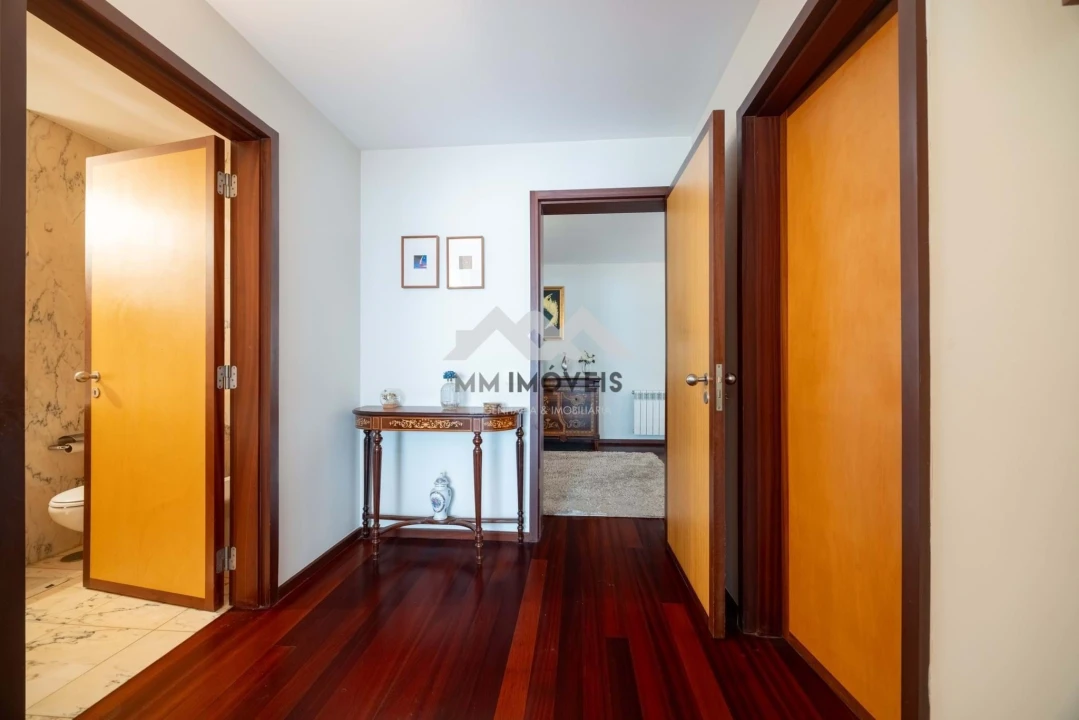Apartamento T5 para Venda em Aldoar, Foz do Douro e Nevogilde Foto 38