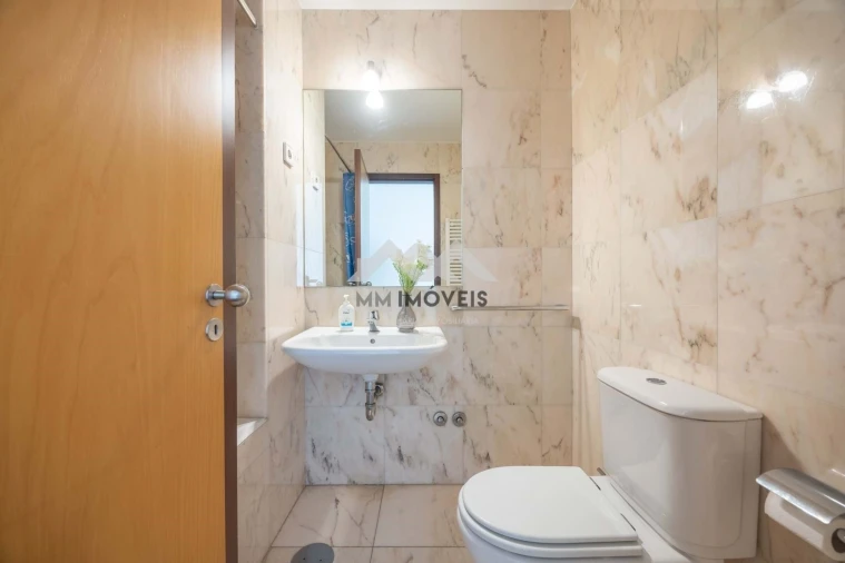 Apartamento T5 para Venda em Aldoar, Foz do Douro e Nevogilde Foto 56