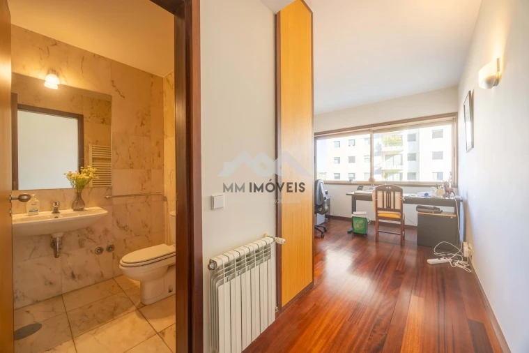 Apartamento T5 para Venda em Aldoar, Foz do Douro e Nevogilde Foto 22