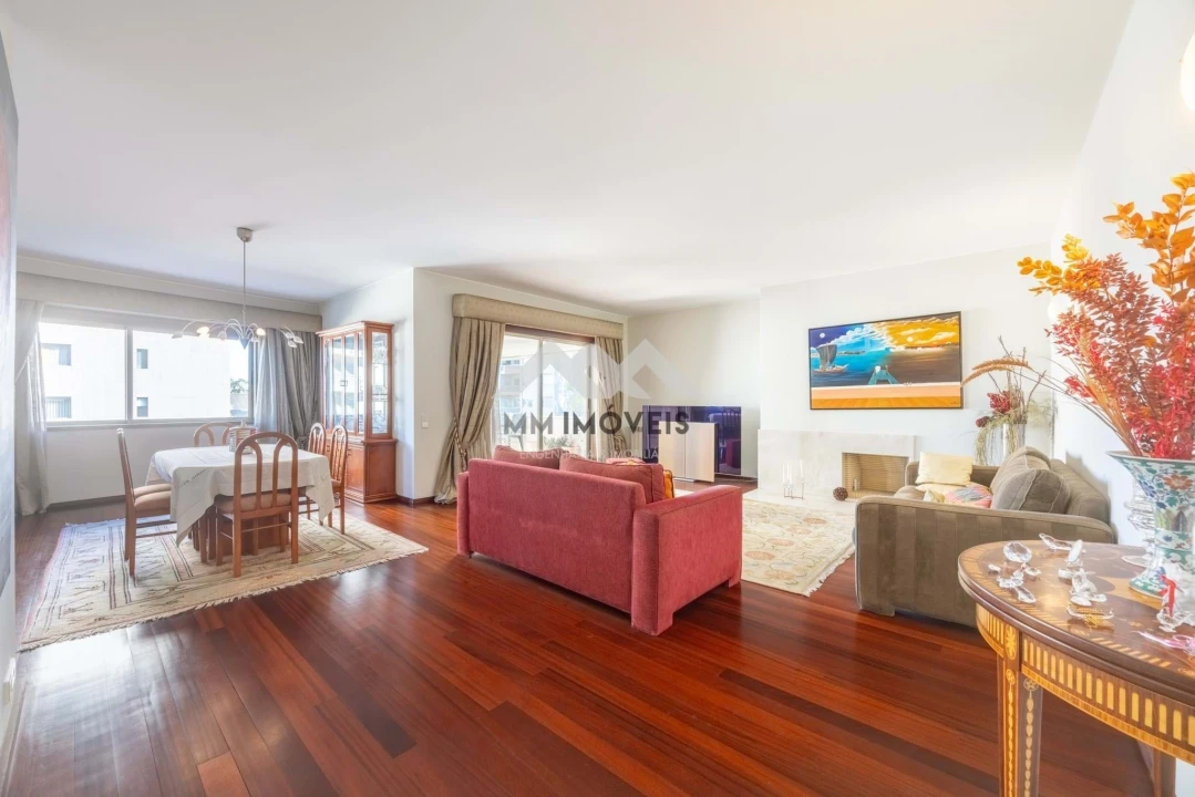Apartamento T5 para Venda em Aldoar, Foz do Douro e Nevogilde Foto 2
