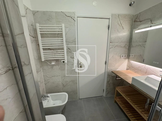 Apartamento T3 para Arrendamento em Carnaxide e Queijas Foto 27