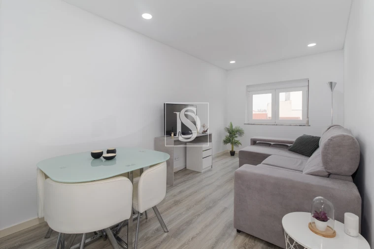 Apartamento T2 para Venda em Baixa da Banheira e Vale da Amoreira Foto 3