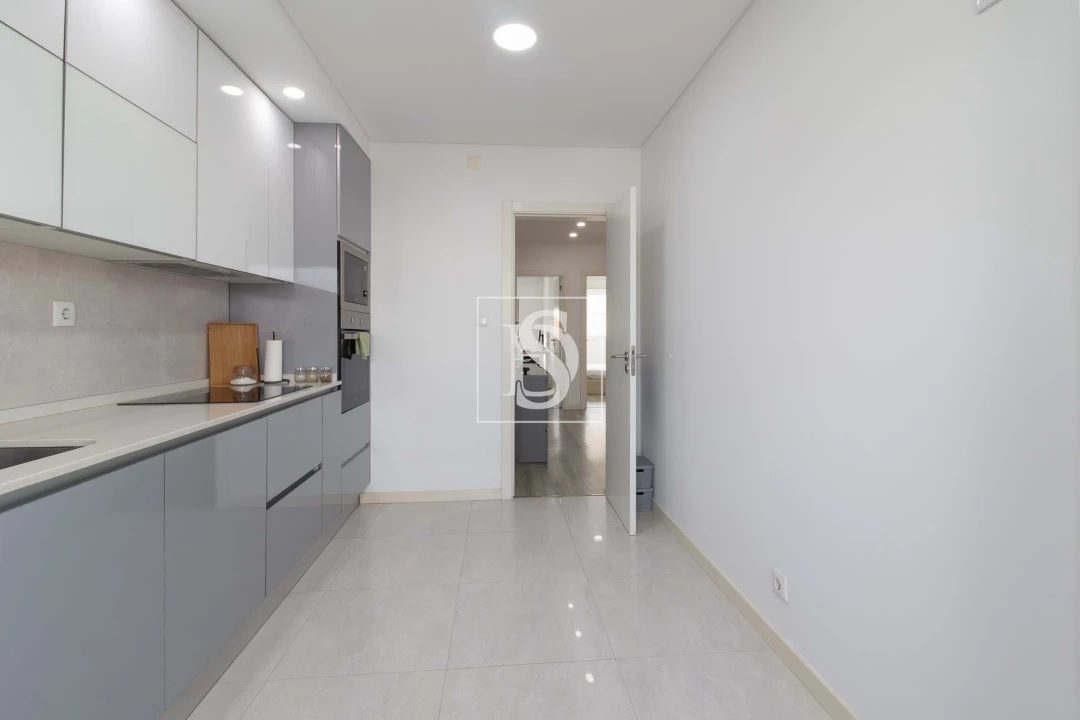 Apartamento T2 para Venda em Baixa da Banheira e Vale da Amoreira Foto 2