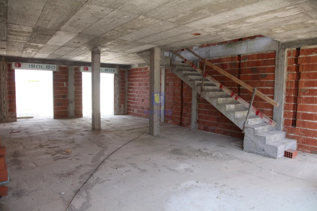 Moradia T3 para Venda em Atouguia da Baleia Foto 5