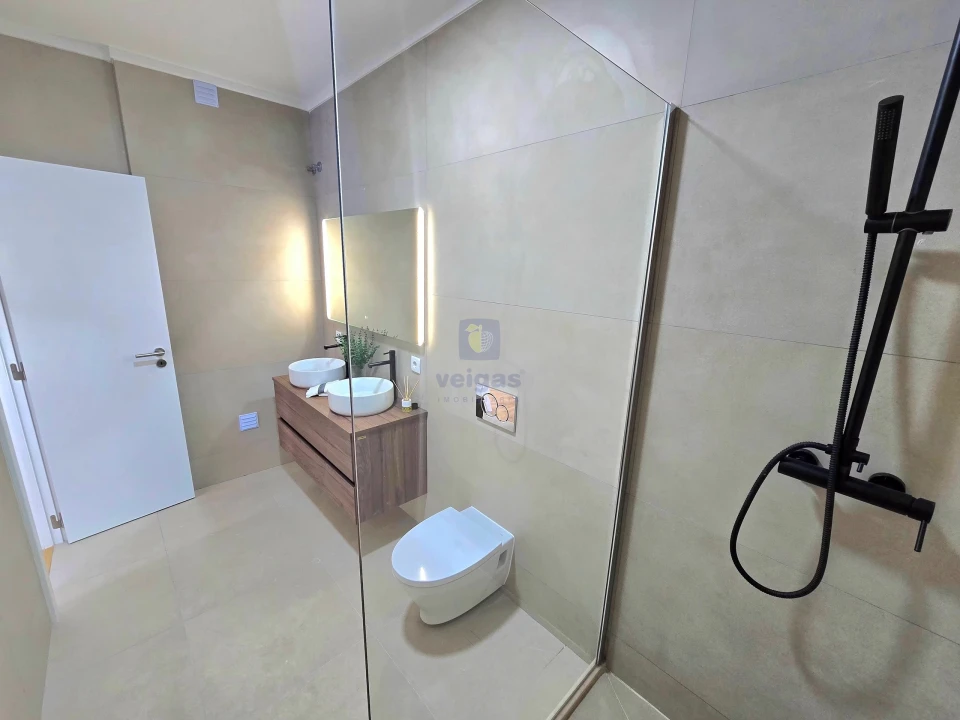 Apartamento T3 para Venda em Benfica Foto 20