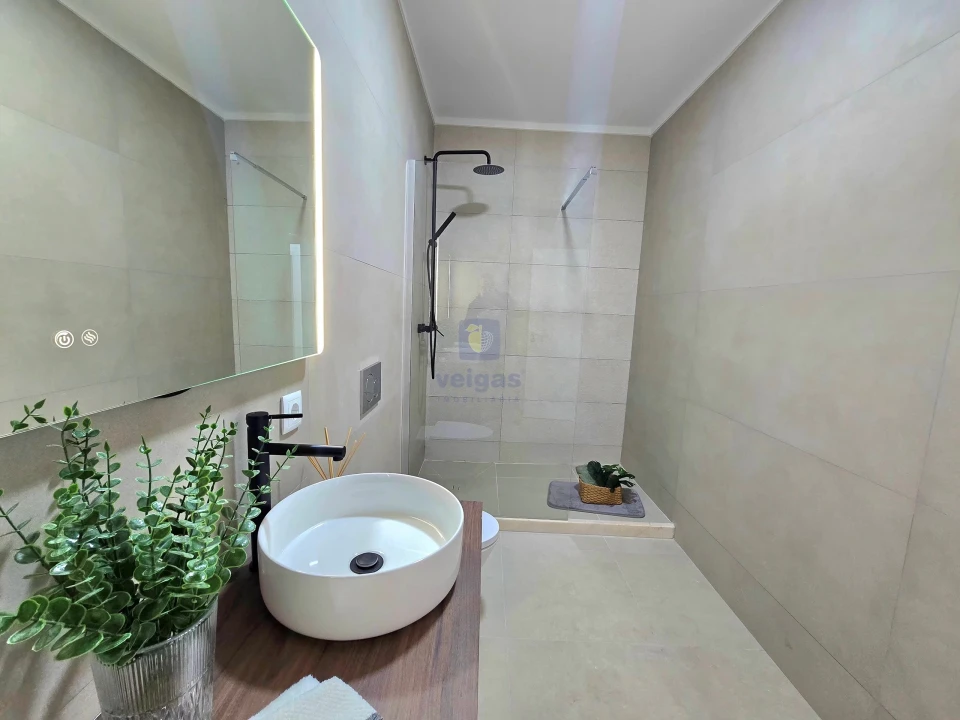 Apartamento T3 para Venda em Benfica Foto 19