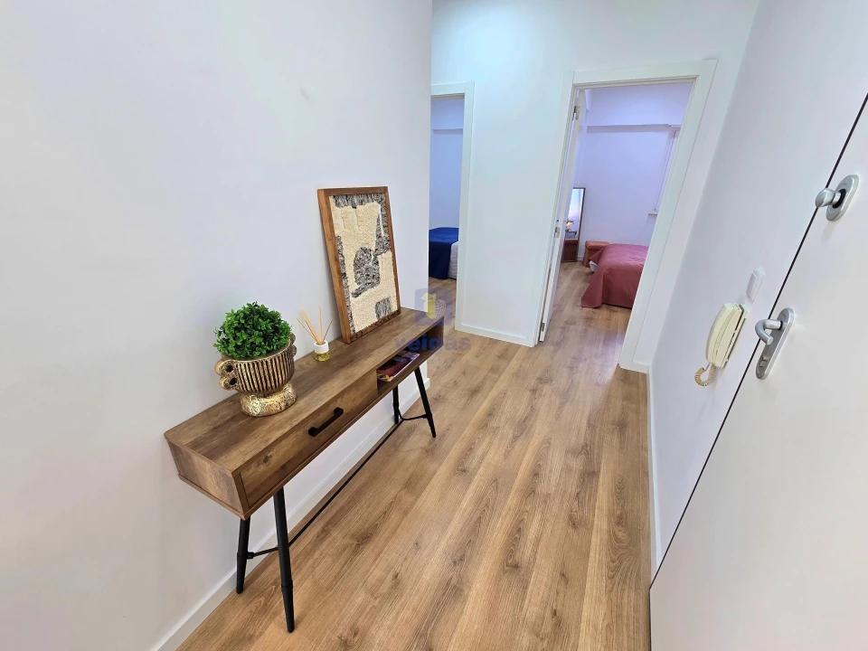 Apartamento T3 para Venda em Benfica Foto 2