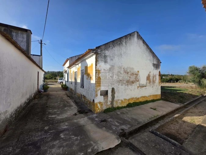 Moradia T1 para Venda em Parreira e Chouto Foto 5