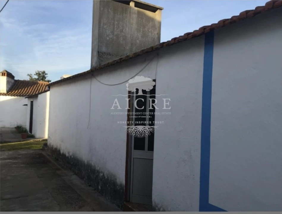 Moradia T1 para Venda em Parreira e Chouto Foto 3