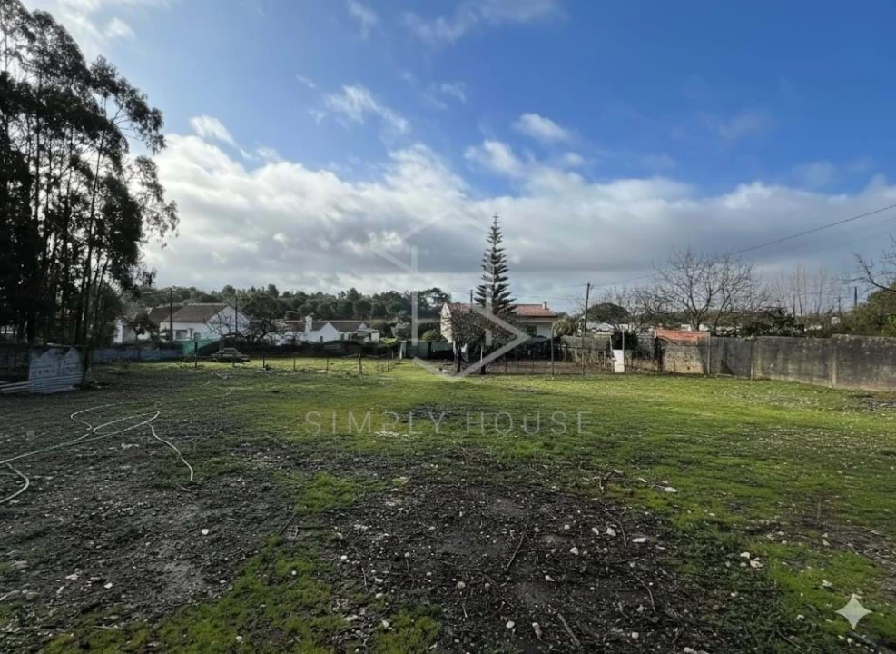 Terreno para Venda em Turquel Foto 1