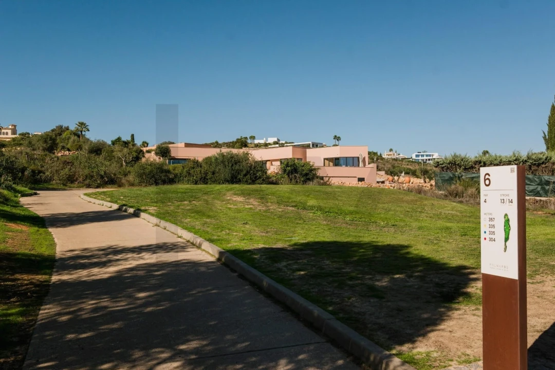 Moradia T4 para Venda em Odiaxere Foto 48