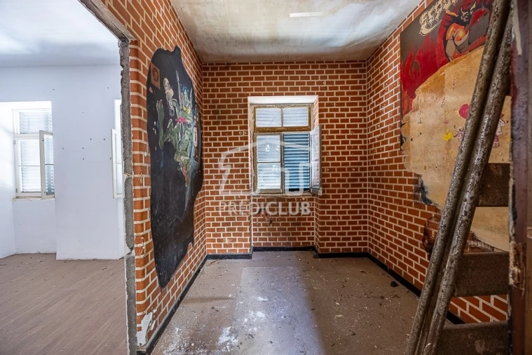 Prédio para Venda em Funchal (Santa Maria Maior) Foto 8