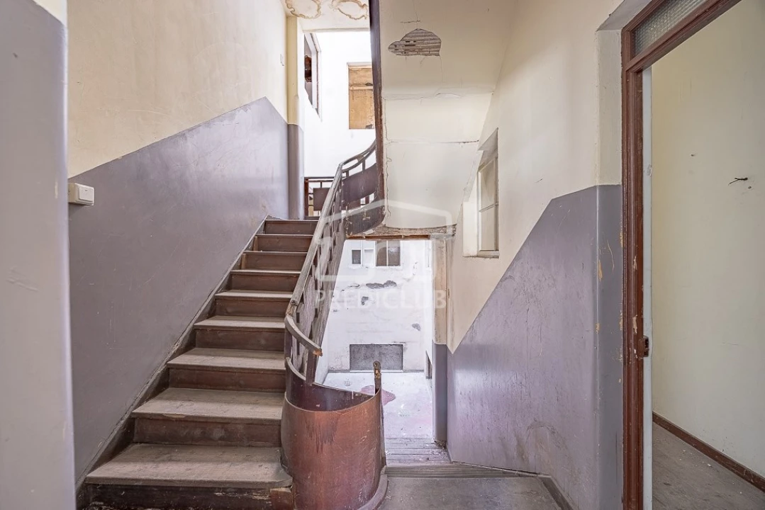 Prédio para Venda em Funchal (Santa Maria Maior) Foto 5