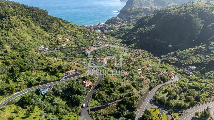 Terreno para Venda em Porto da Cruz Foto 8