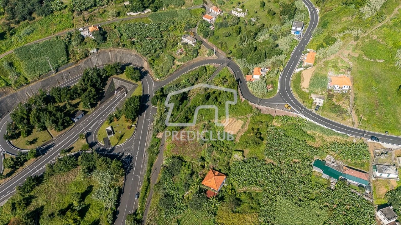 Terreno para Venda em Porto da Cruz Foto 6