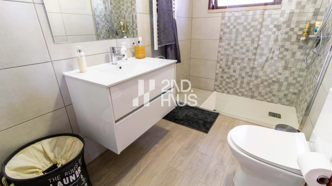 Moradia T5 para Venda em Albufeira e Olhos de Água Foto 28