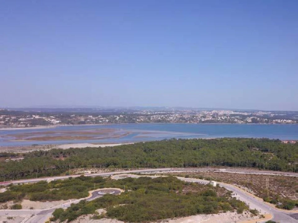 Moradia T3 para Venda em Vau Foto 16