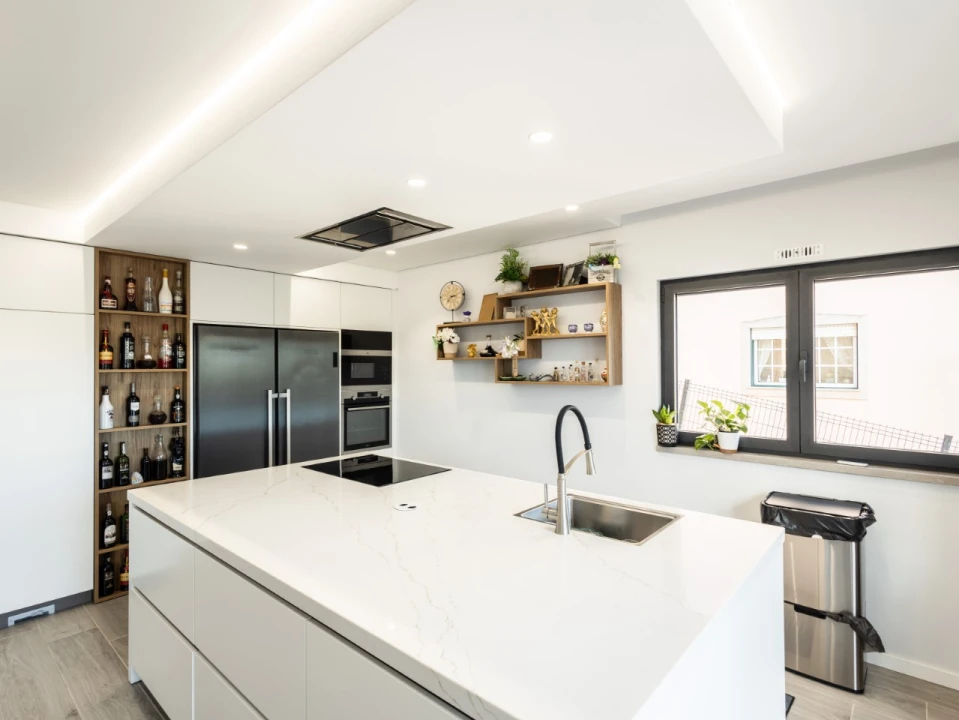 Moradia T4 para Venda em Tavarede Foto 9