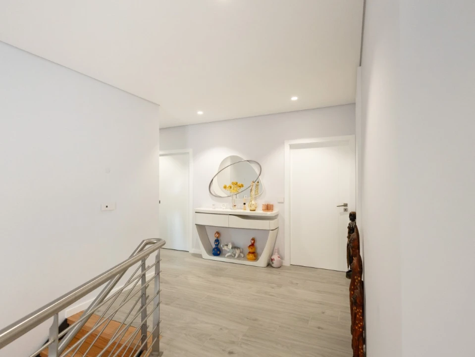 Moradia T4 para Venda em Tavarede Foto 17