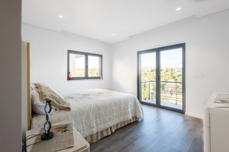 Moradia T4 para Venda em Tavarede Foto 14