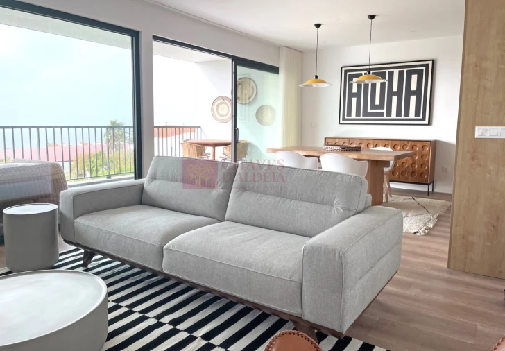 Apartamento T2 para Arrendamento em Encarnação Foto 10