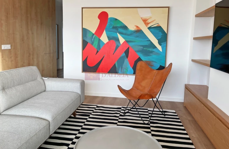 Apartamento T2 para Arrendamento em Encarnação Foto 12