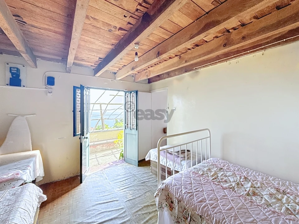 Moradia T3 para Venda em Calheta Foto 8