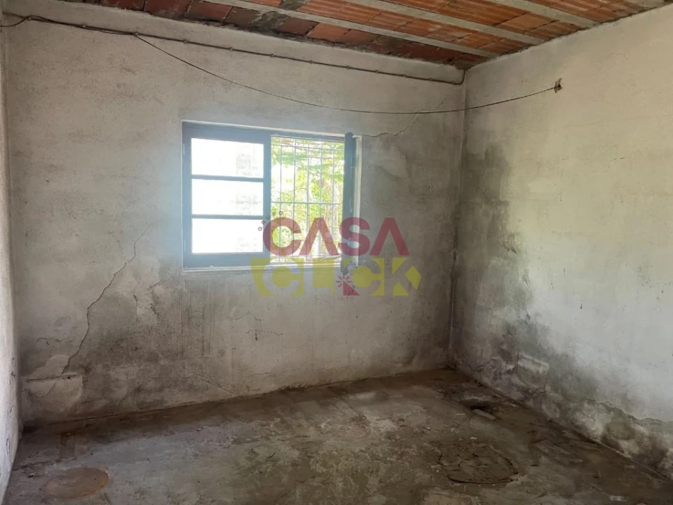 Armazém para Venda em Amiais de Baixo Foto 24