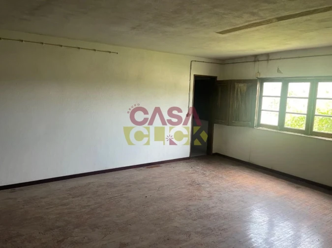 Armazém para Venda em Amiais de Baixo Foto 22