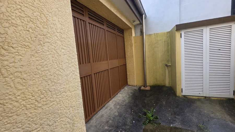 Moradia T3 para Venda em Arcozelo Foto 12