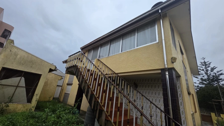 Moradia T3 para Venda em Arcozelo Foto 5