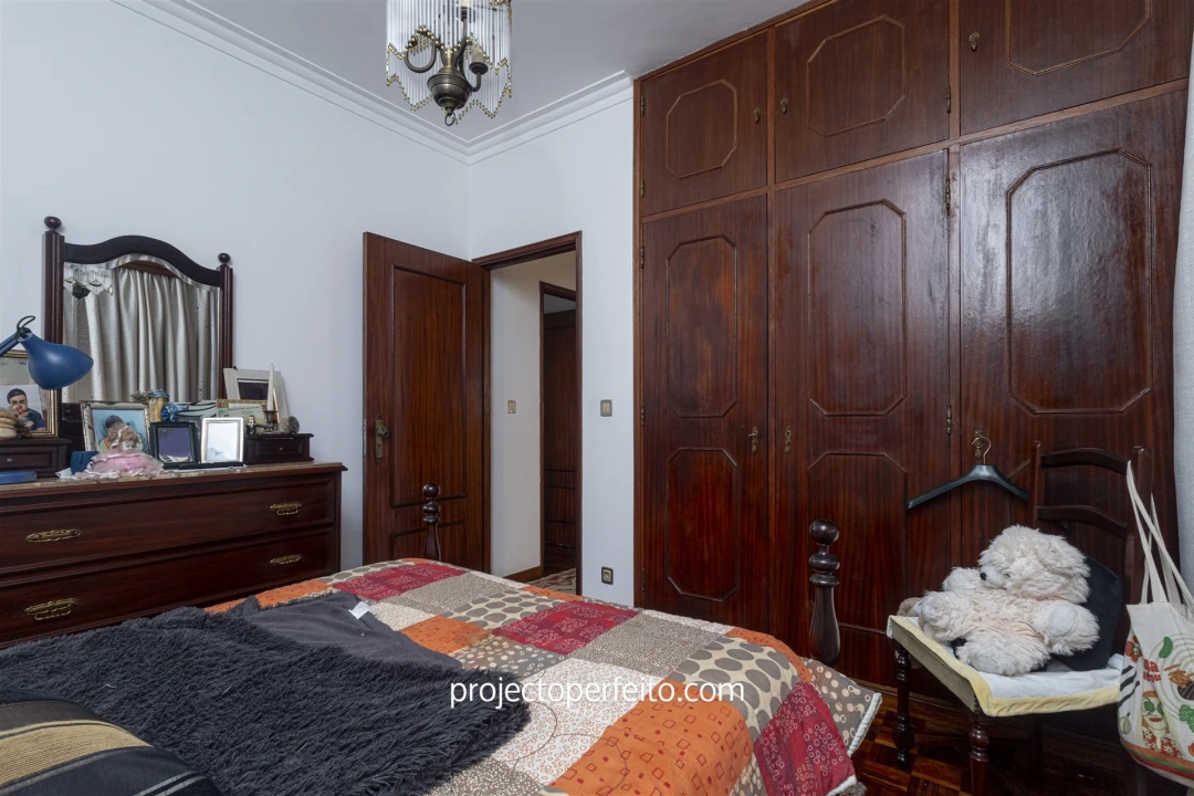 Moradia T4 para Venda em Baguim do Monte (Rio Tinto) Foto 16