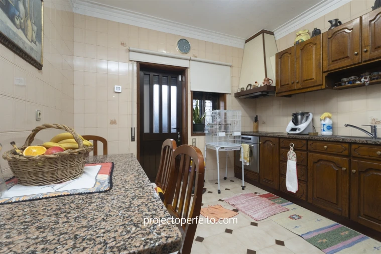 Moradia T4 para Venda em Baguim do Monte (Rio Tinto) Foto 25