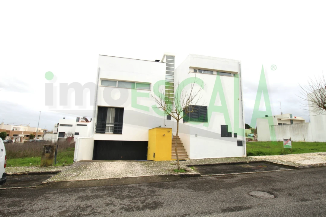 Terreno para Venda em Cartaxo e Vale da Pinta Foto 4