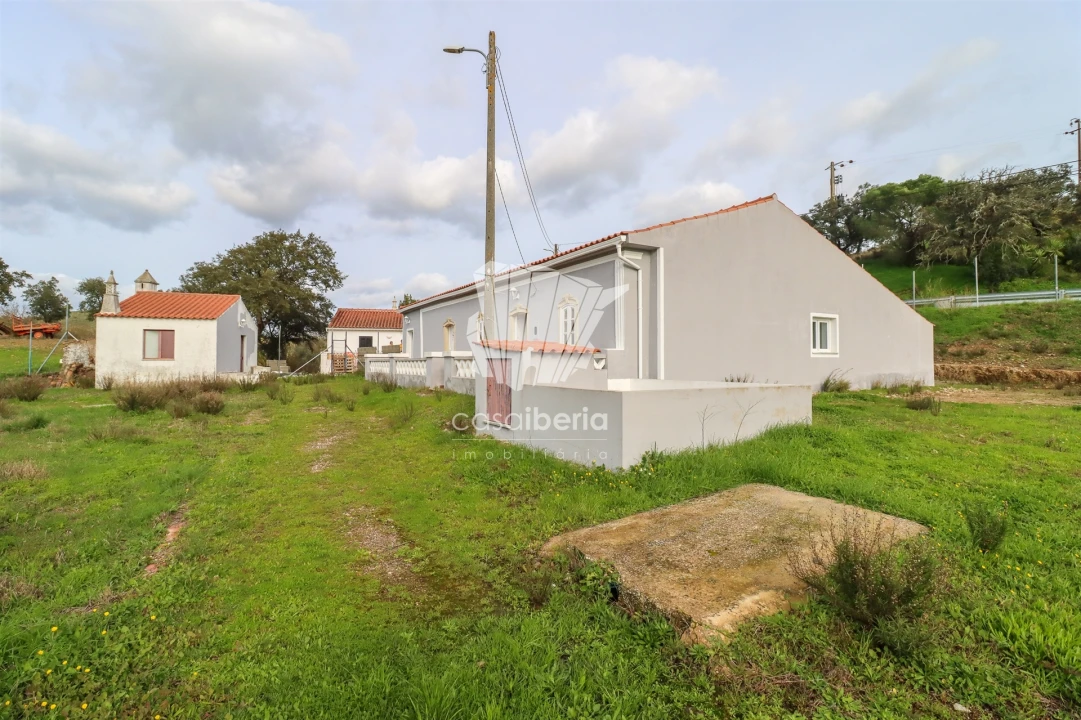 Moradia T3 para Venda em São Bartolomeu de Messines Foto 2