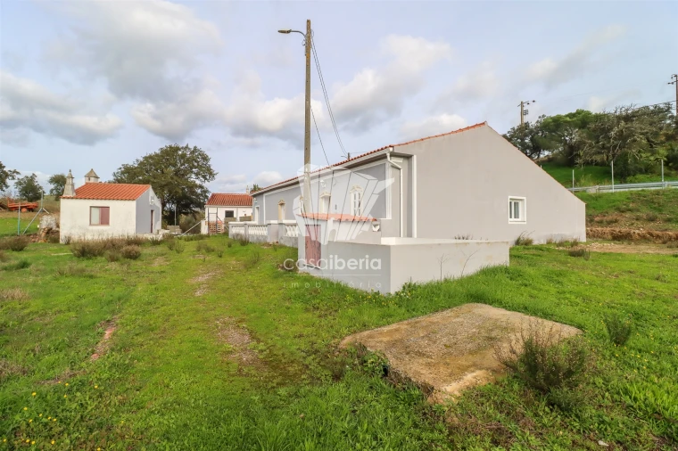 Moradia T3 para Venda em São Bartolomeu de Messines Foto 2