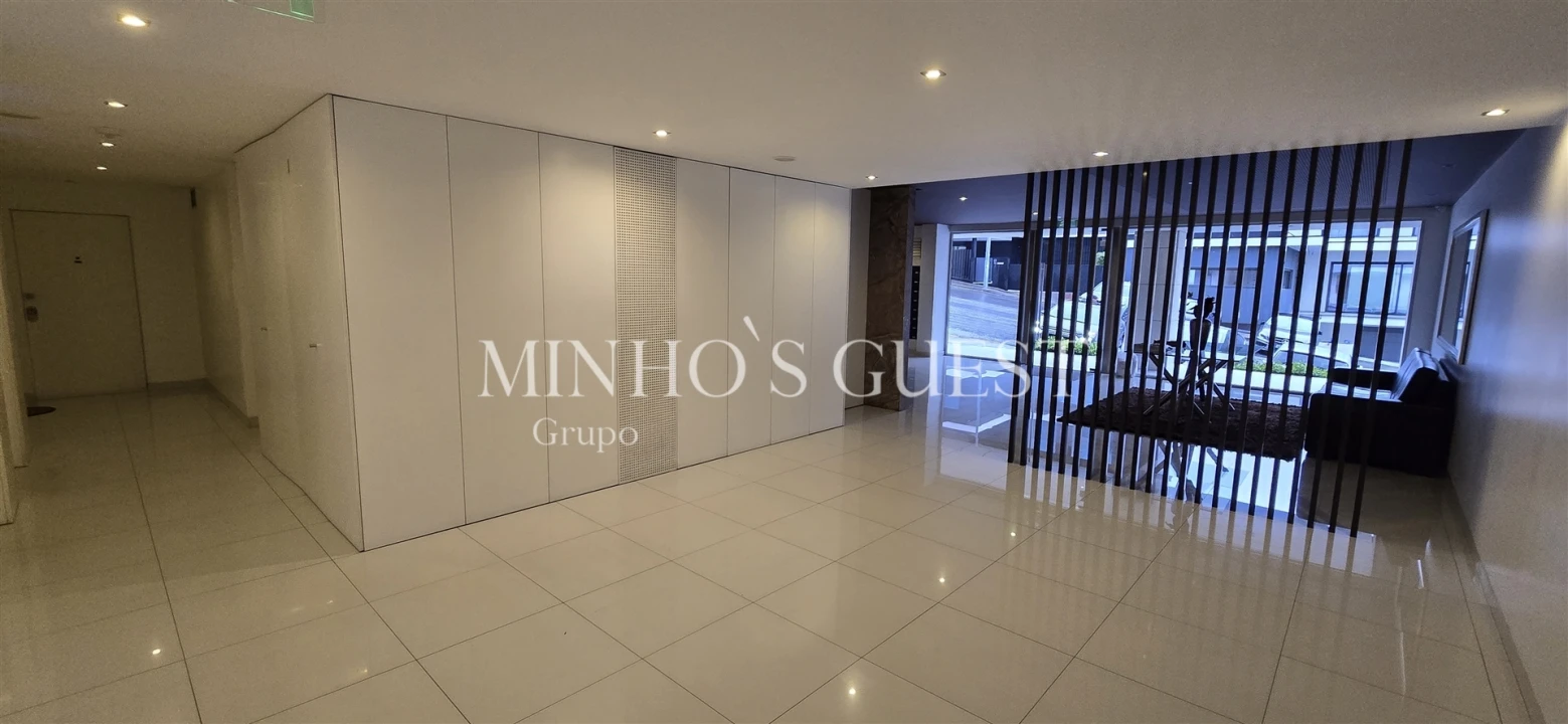 Apartamento T3 para Venda em Nogueira, Fraião e Lamaçães Foto 32