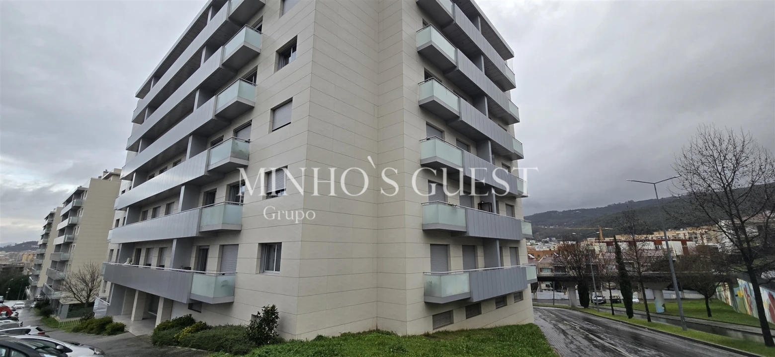 Apartamento T3 para Venda em Nogueira, Fraião e Lamaçães Foto 37