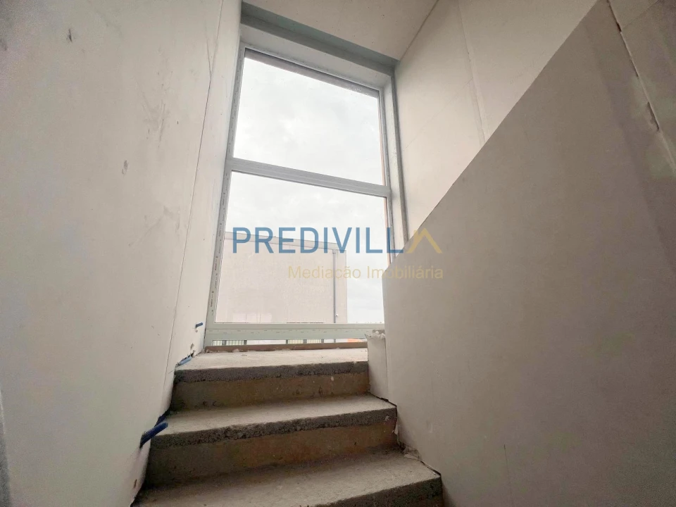 Moradia T3 para Venda em Vilar e Mosteiró Foto 21