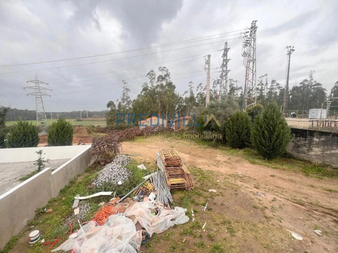 Moradia T3 para Venda em Vilar e Mosteiró Foto 27