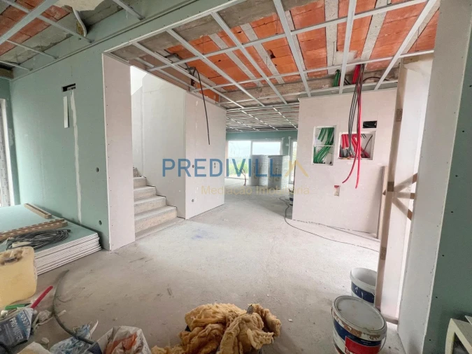 Moradia T3 para Venda em Vilar e Mosteiró Foto 15