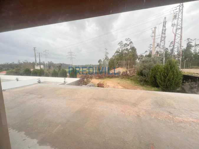 Moradia T3 para Venda em Vilar e Mosteiró Foto 19