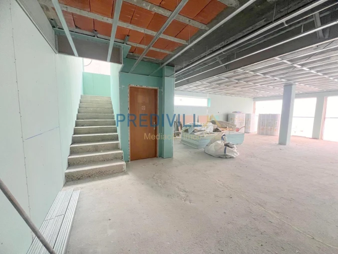 Moradia T3 para Venda em Vilar e Mosteiró Foto 32