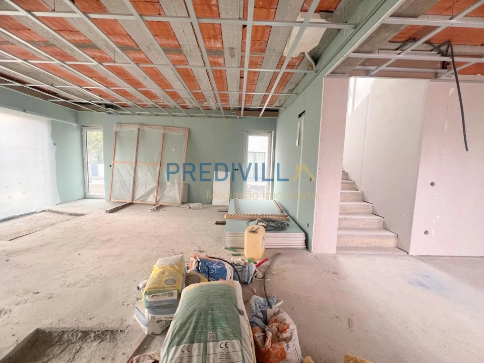 Moradia T3 para Venda em Vilar e Mosteiró Foto 22