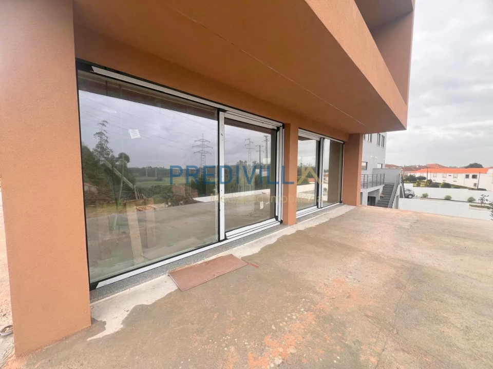 Moradia T3 para Venda em Vilar e Mosteiró Foto 29