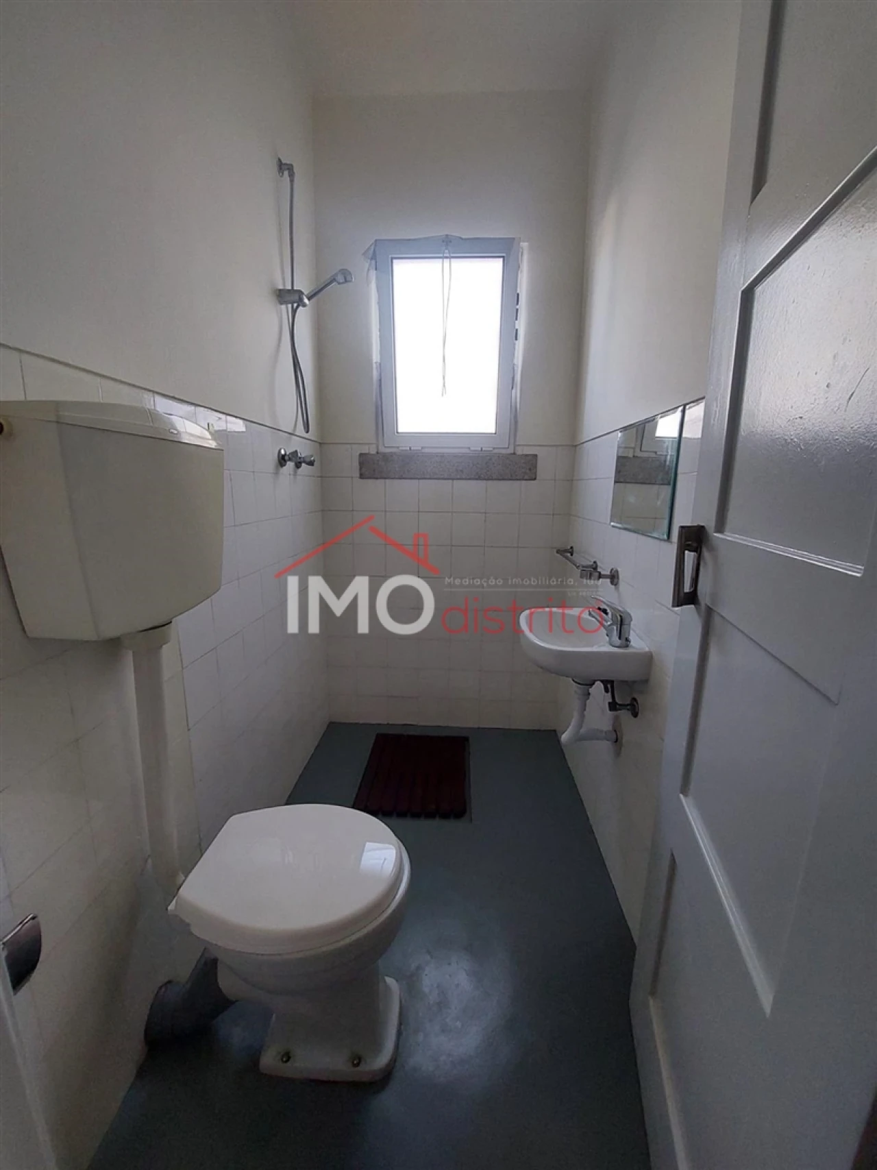 Apartamento T4 para Arrendamento em Sé e São Lourenço Foto 7