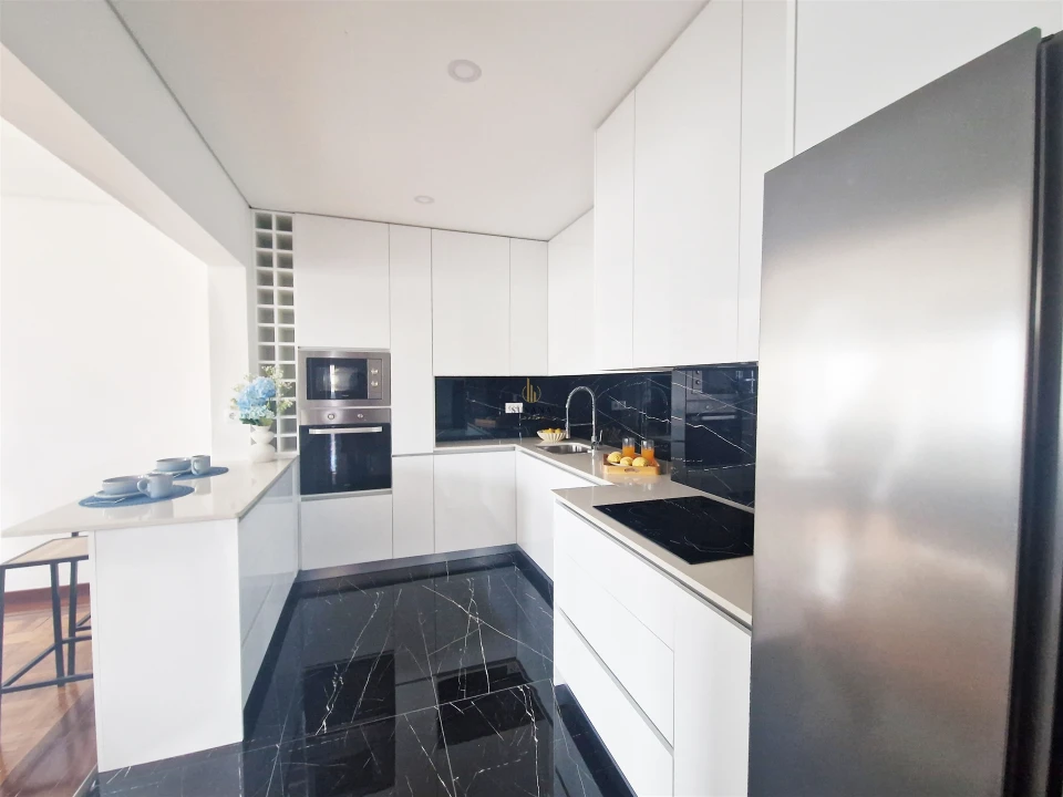 Apartamento T4 para Venda em Viseu Foto 5